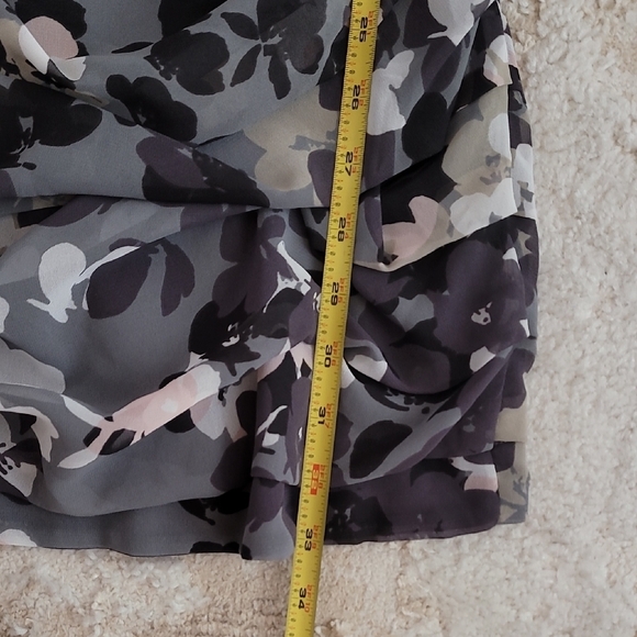 Y2K Express Dark Floral Mini Dress Size 2 Gray Ruched Whimsigoth Romantic 90s - Picture 13 of 15